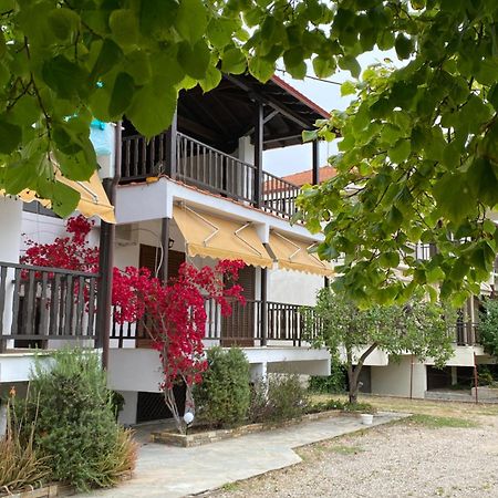 Georgoudi Apartments นิกิติ ภายนอก รูปภาพ