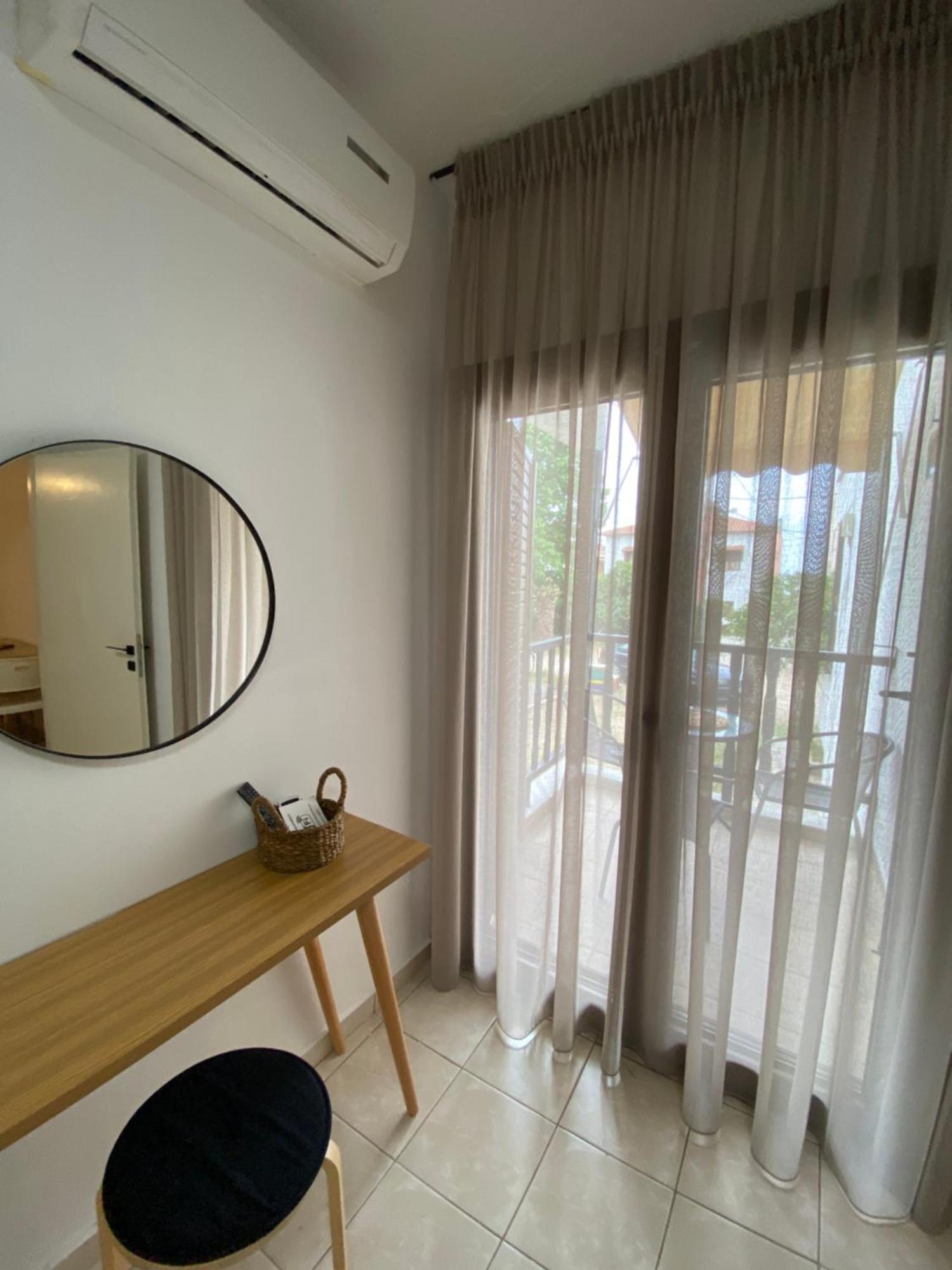 Georgoudi Apartments นิกิติ ภายนอก รูปภาพ