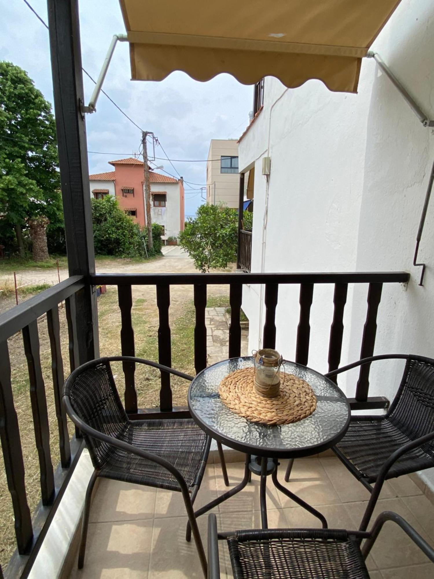 Georgoudi Apartments นิกิติ ภายนอก รูปภาพ
